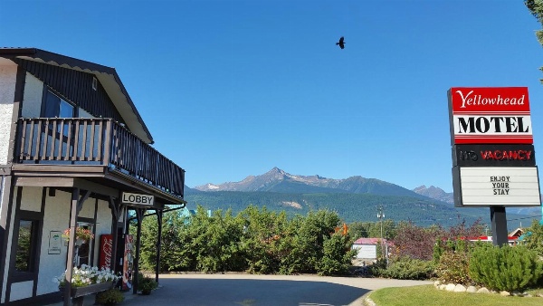 Yellowhead Motel Main image